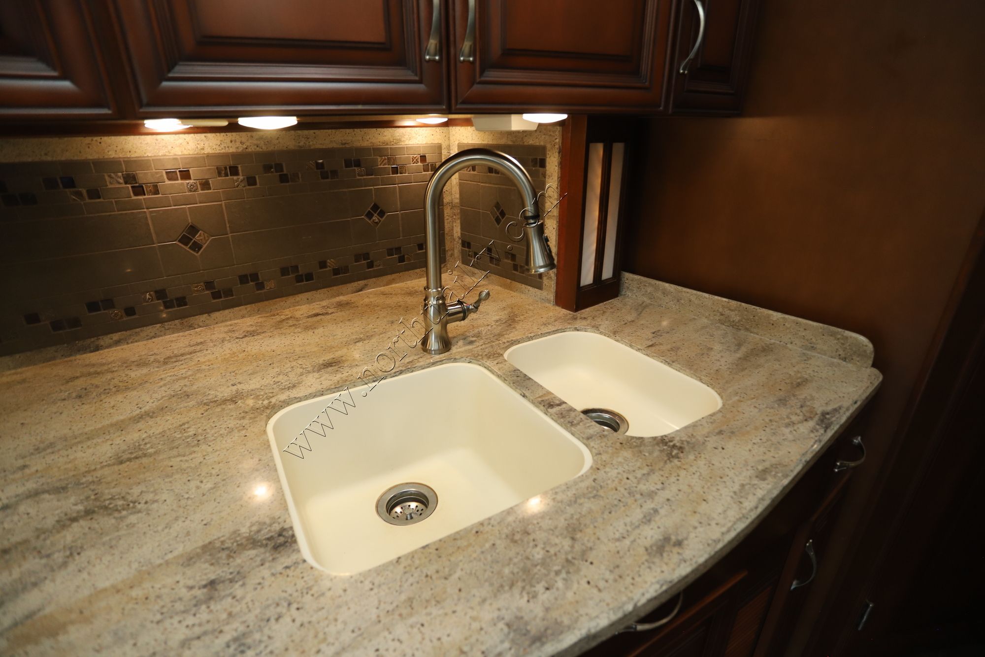 Used 2013 Newmar Mountain Aire 4344 Class A  For Sale