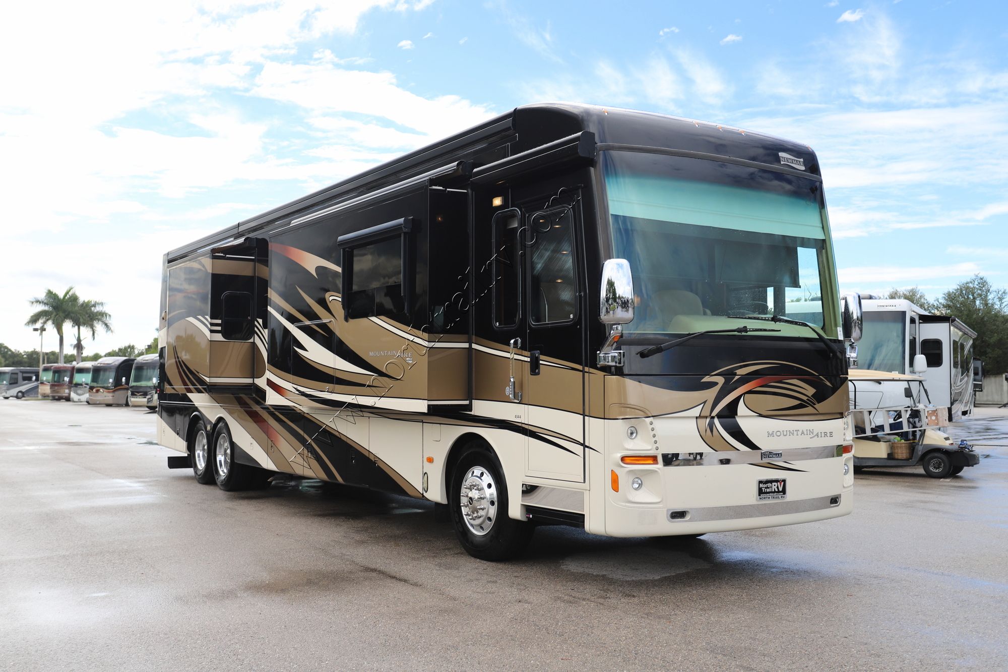 Used 2013 Newmar Mountain Aire 4344 Class A  For Sale