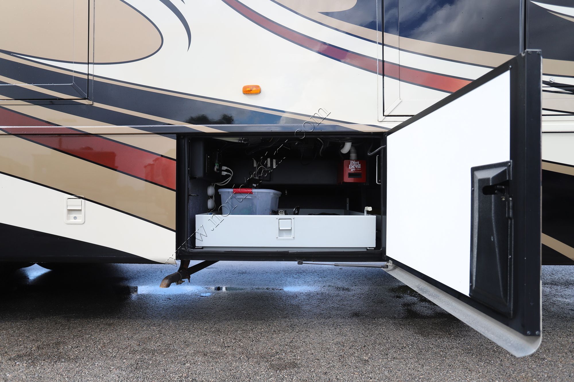 Used 2013 Newmar Mountain Aire 4344 Class A  For Sale