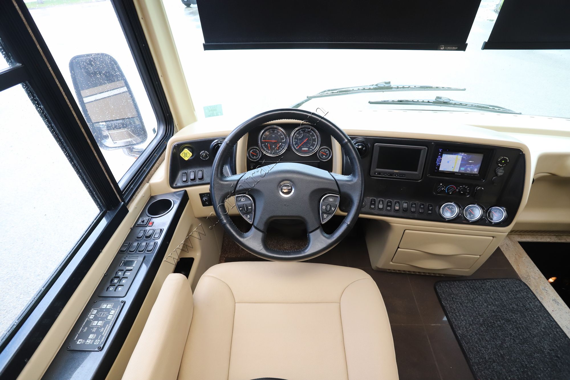 Used 2013 Newmar Mountain Aire 4344 Class A  For Sale