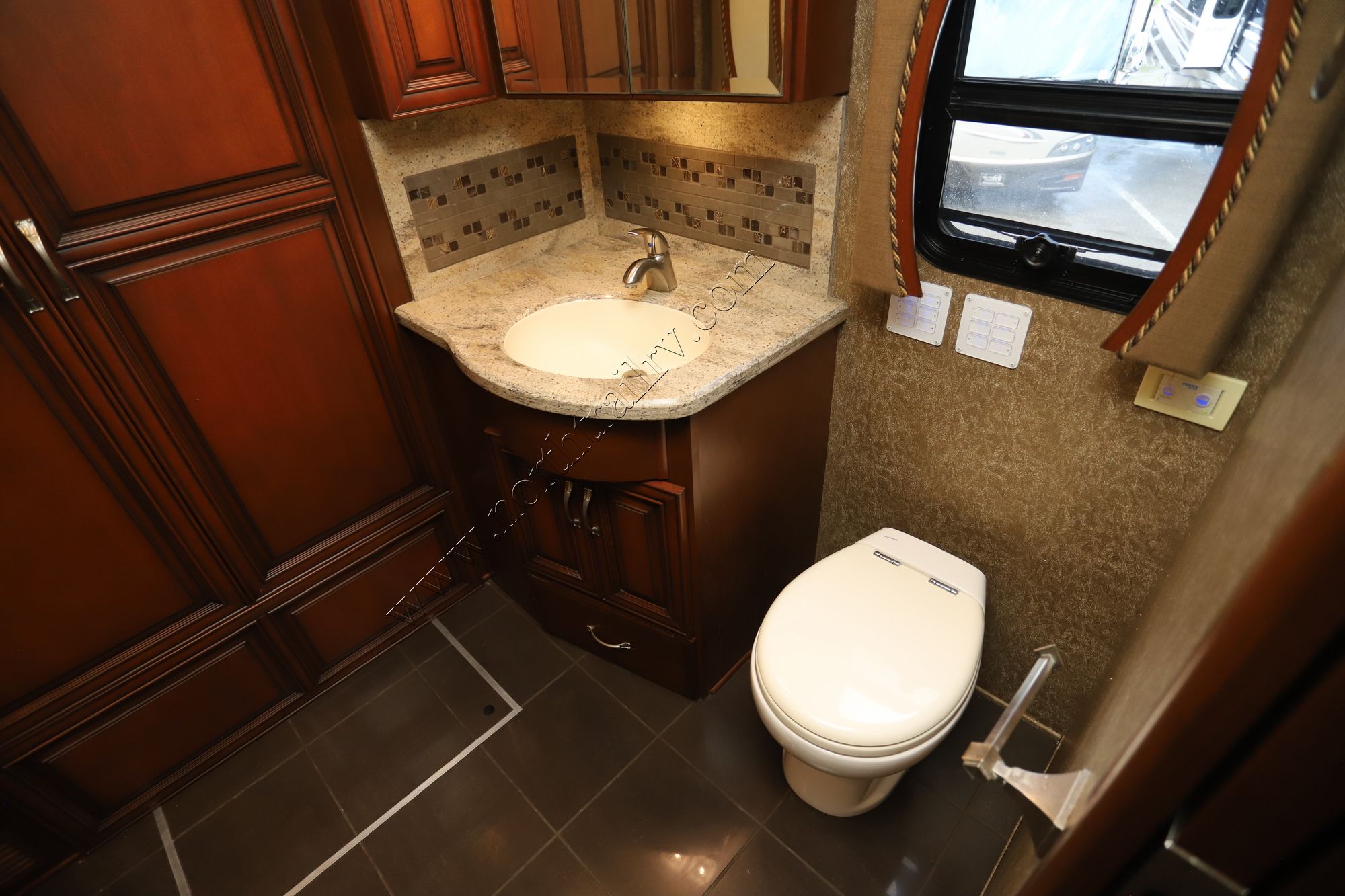 Used 2013 Newmar Mountain Aire 4344 Class A  For Sale