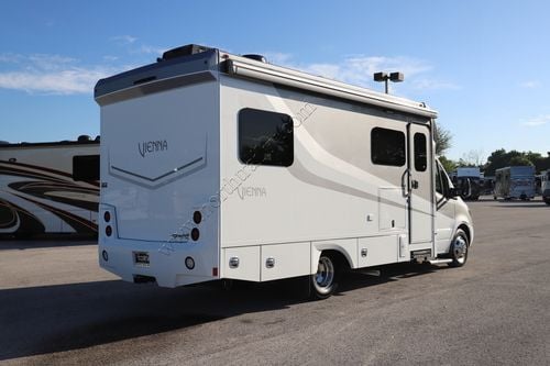 2023 Renegade Rv Vienna 25 VTBN