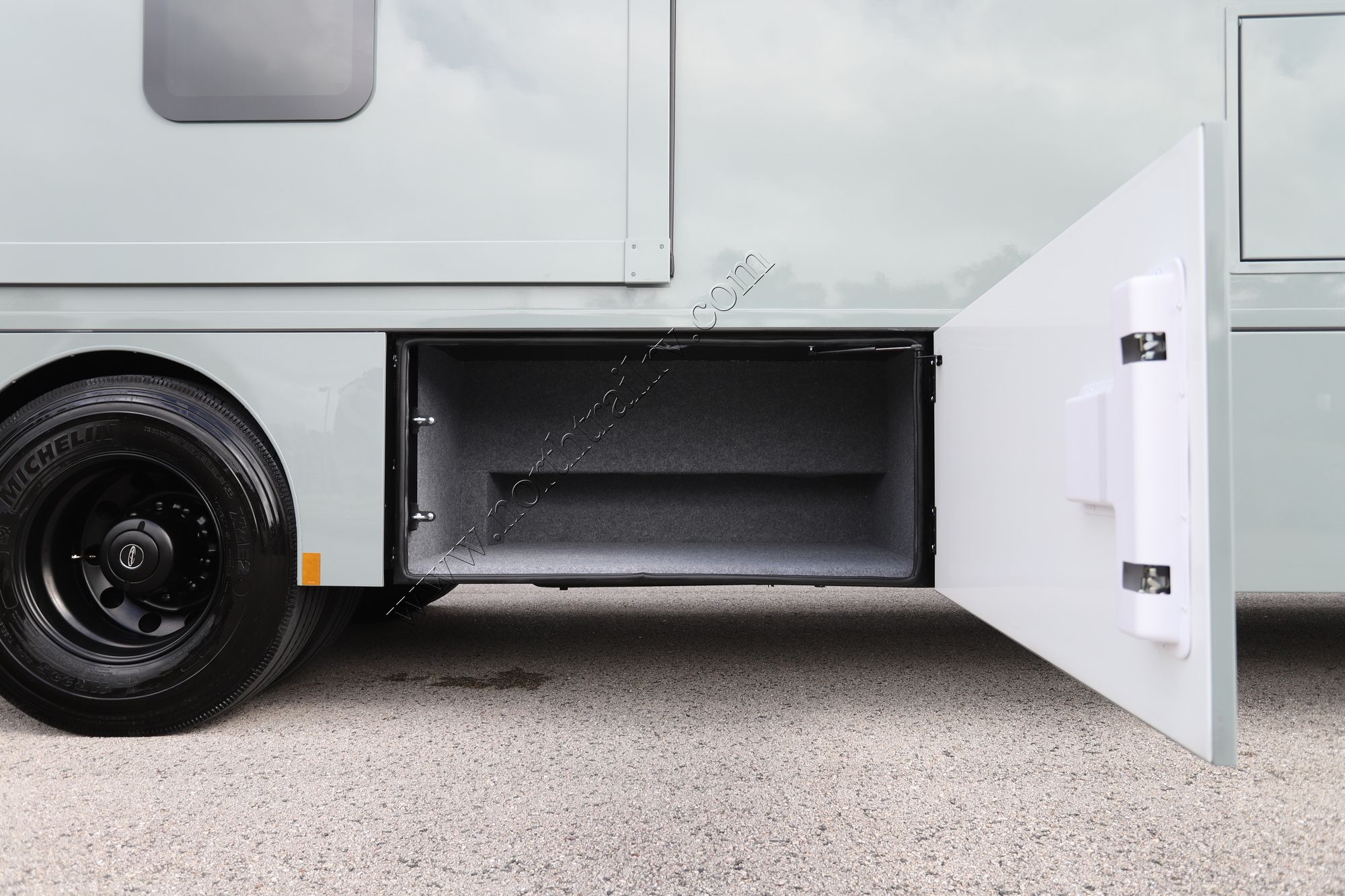 New 2026 Renegade Rv Verona 40VBH Super C  For Sale