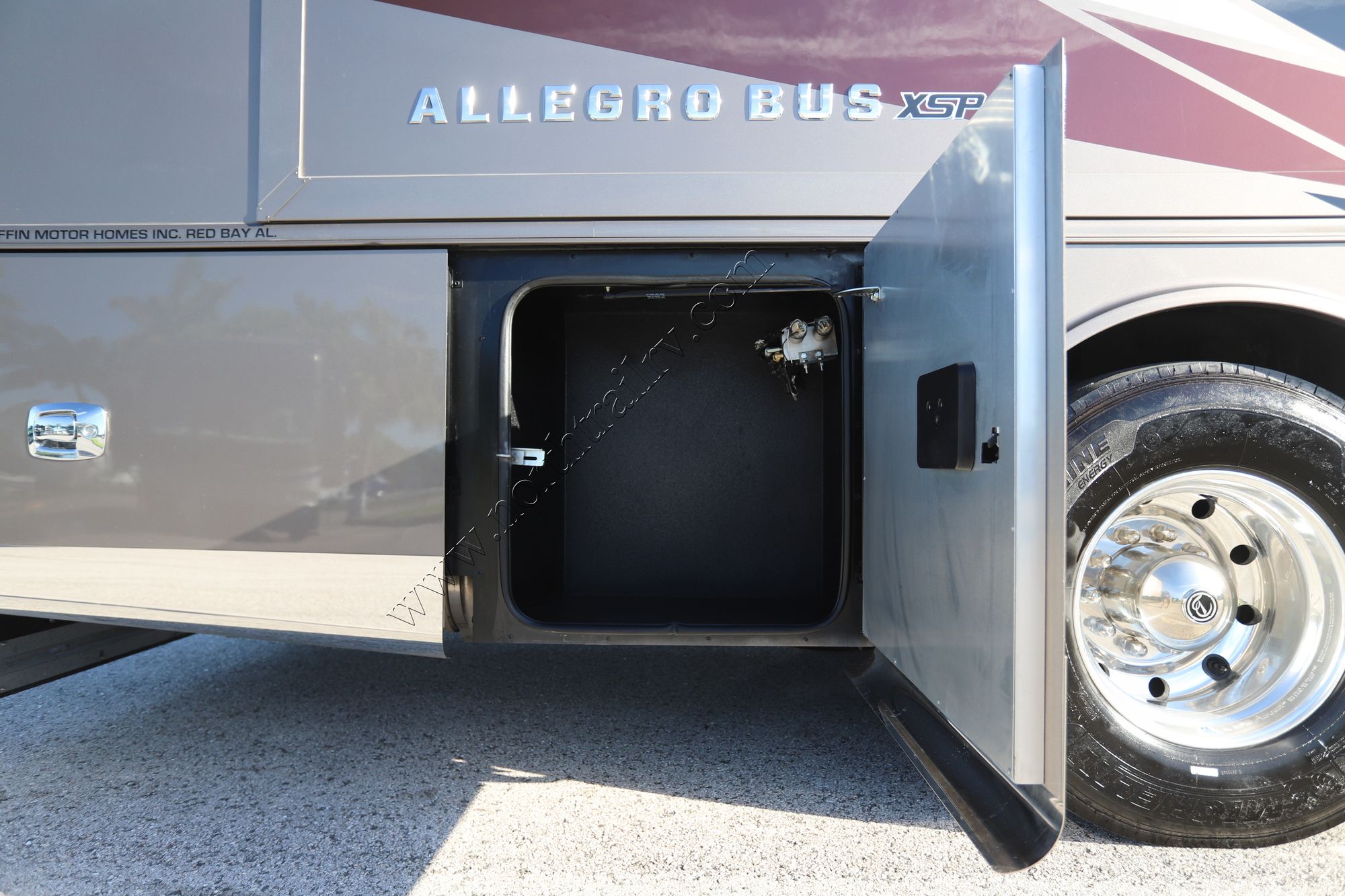 New 2026 Tiffin Motor Homes Allegro Bus 40IP Class A  For Sale