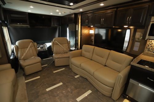 2014 Newmar Mountain Aire 4369