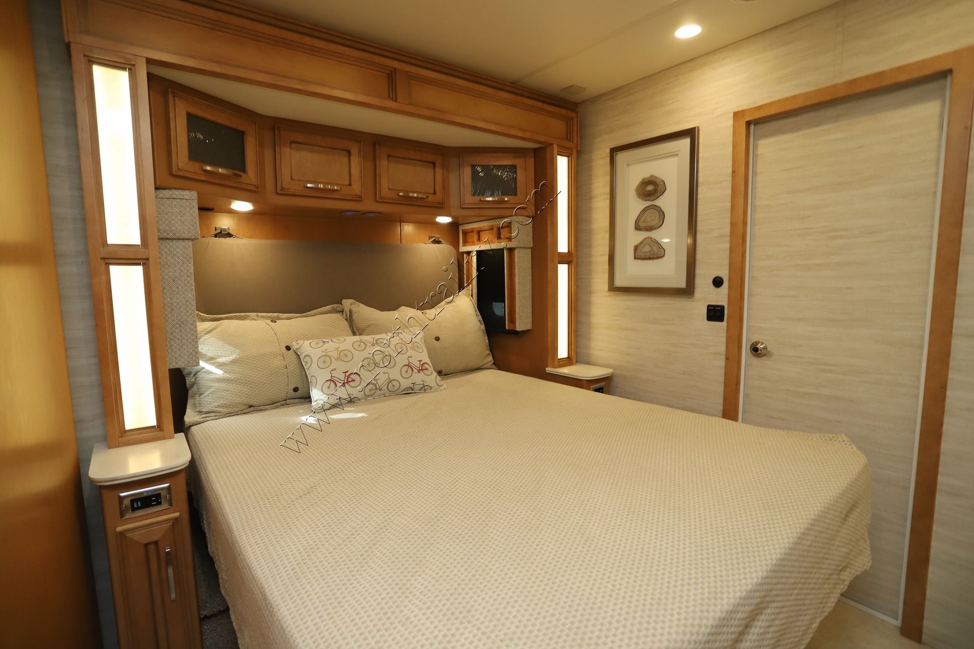 Used 2024 Newmar Canyon Star 3947 Class A  For Sale