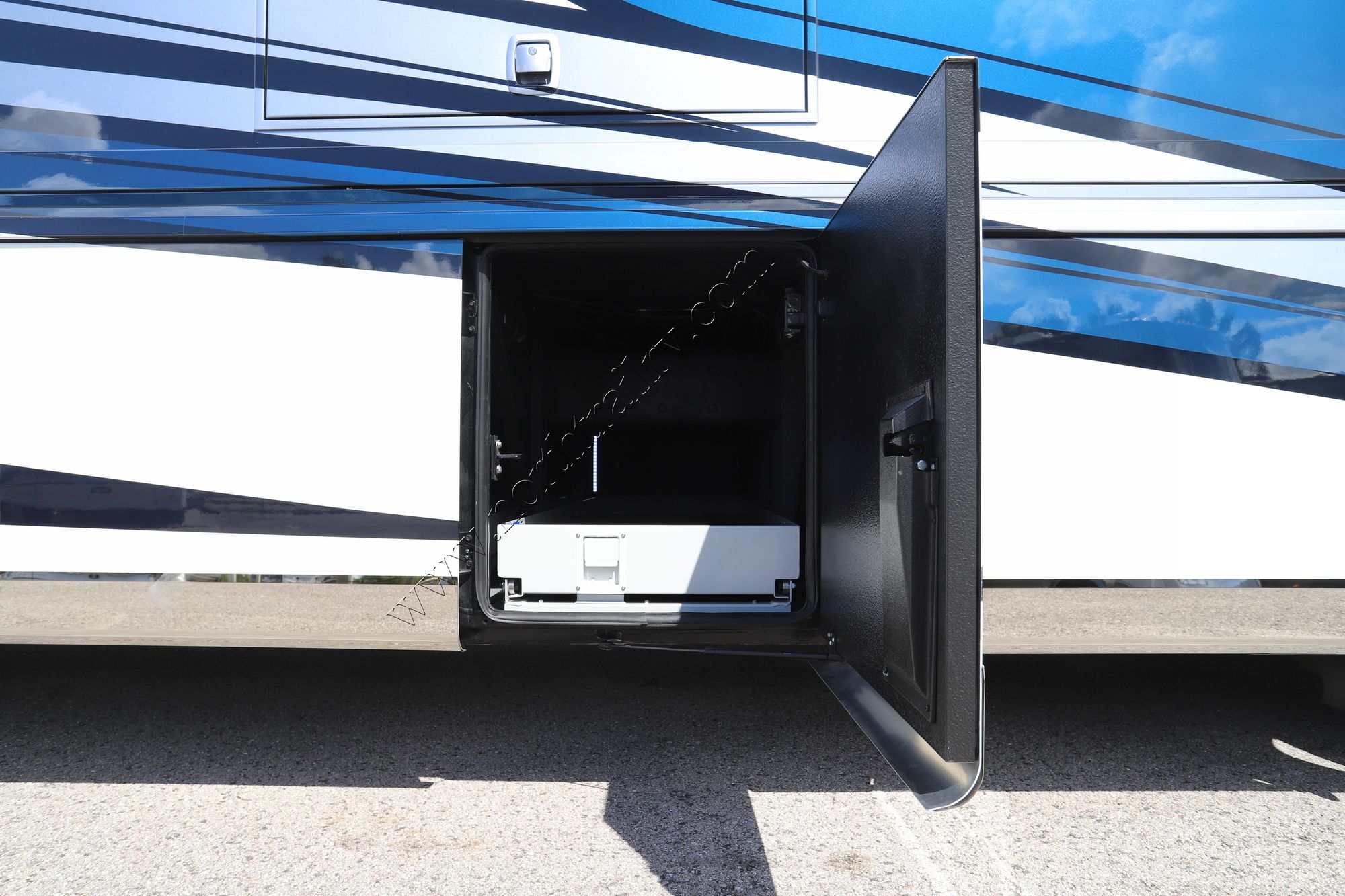 New 2026 Newmar Dutch Star 4369 Class A  For Sale