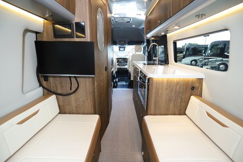 2026 Airstream Interstate Grand Tour AP