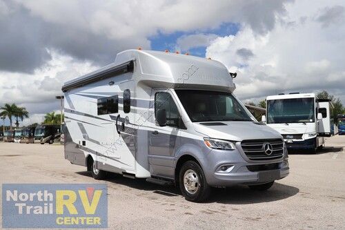 2025 Tiffin Motor Homes Wayfarer 25XRW