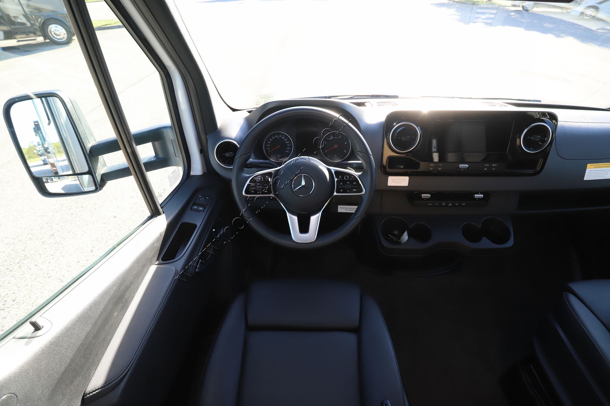 Used 2023 Renegade Rv Vienna 25 VTBN Class C  For Sale