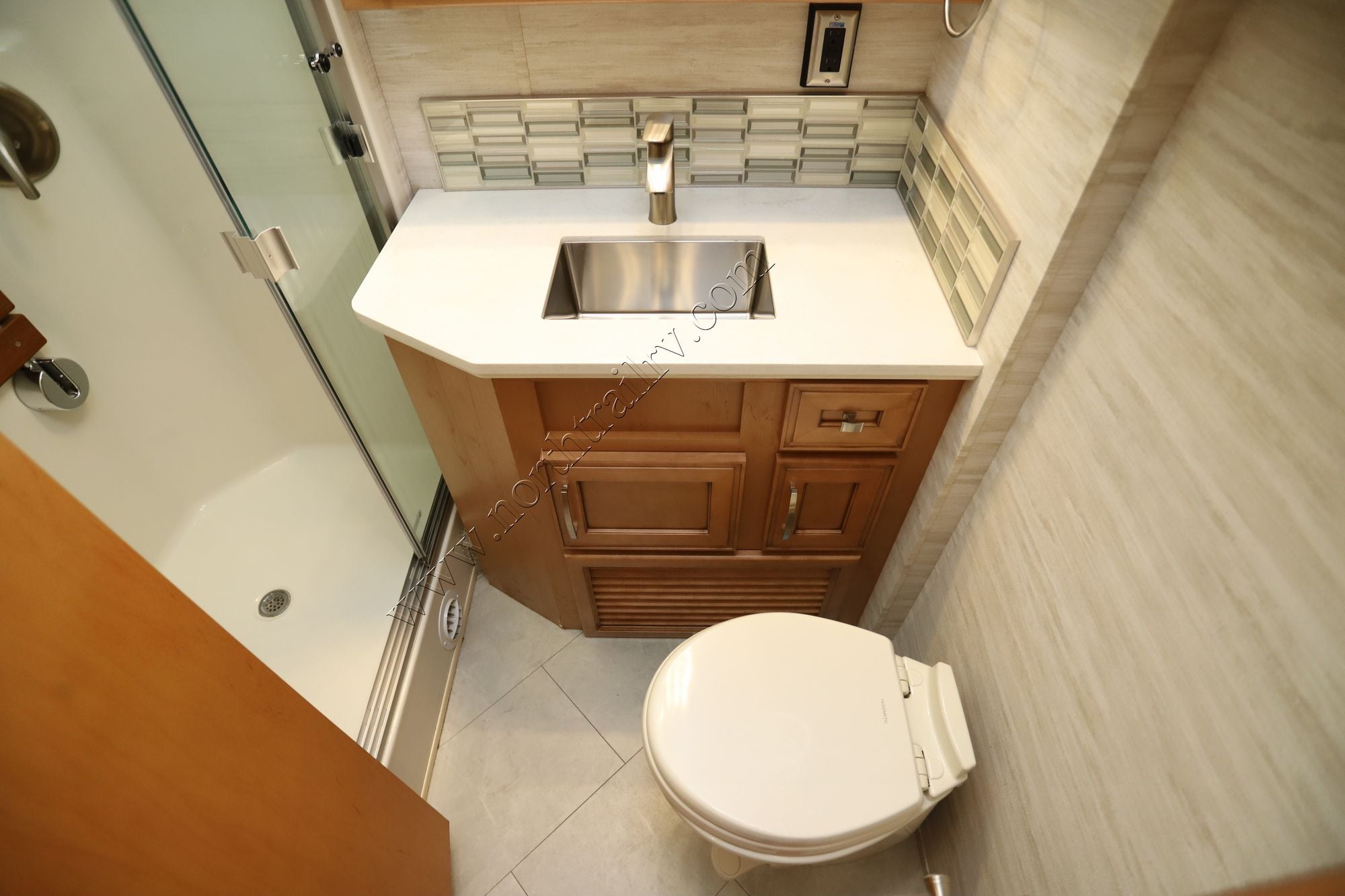 Used 2024 Newmar Canyon Star 3947 Class A  For Sale