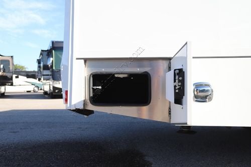 2023 Renegade Rv Vienna 25 VTBN