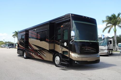 2014 Tiffin Motor Homes Allegro Bus 40QBP