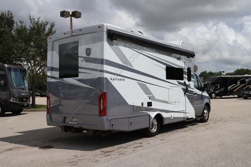 2025 Tiffin Motor Homes Wayfarer 25XRW