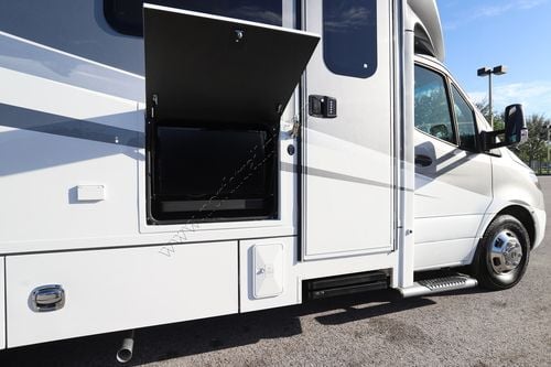 2023 Renegade Rv Vienna 25 VTBN