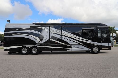 2014 Newmar Mountain Aire 4369