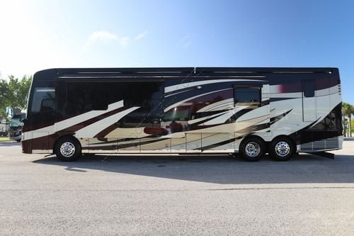 2017 Newmar Mountain Aire 4553