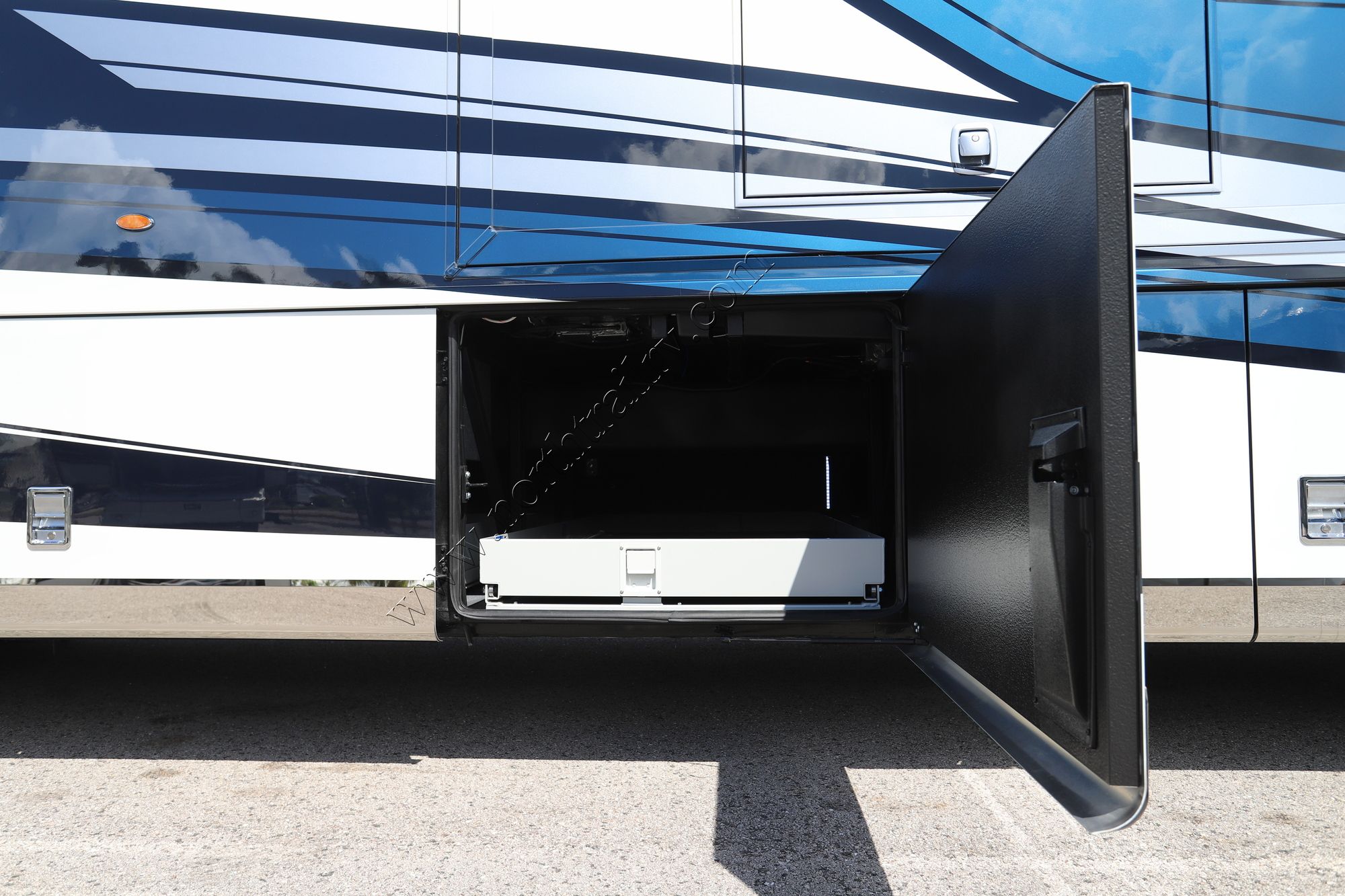 New 2026 Newmar Dutch Star 4369 Class A  For Sale