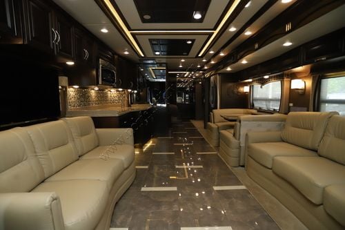 2014 Newmar Mountain Aire 4369