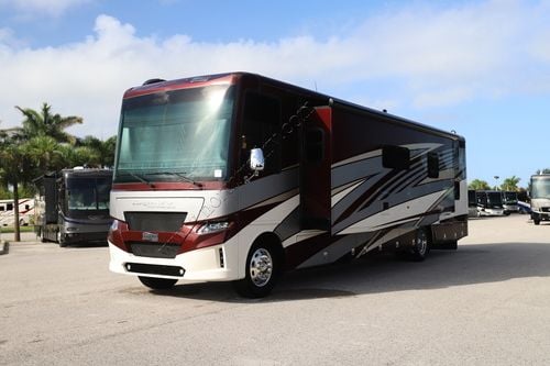 2024 Newmar Canyon Star 3947