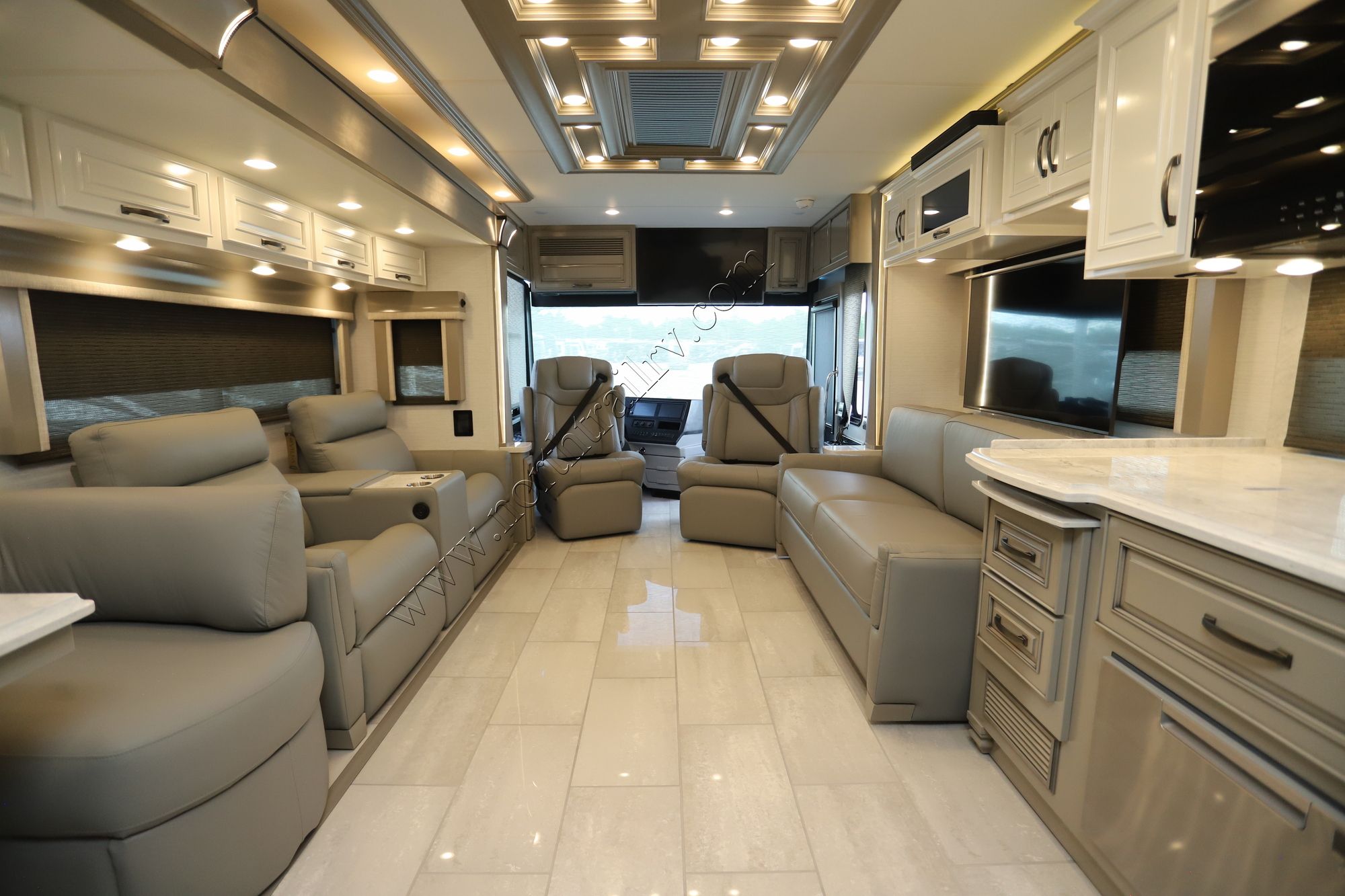 New 2026 Newmar Dutch Star 4369 Class A  For Sale