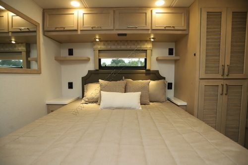 2026 Renegade Rv Verona 40VBH