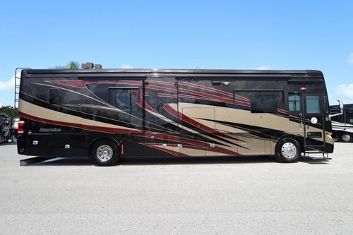 2014 Tiffin Motor Homes Allegro Bus 40QBP