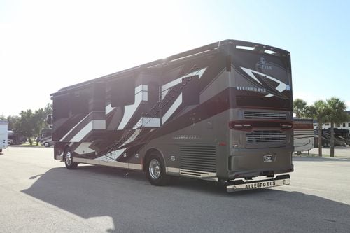 2026 Tiffin Motor Homes Allegro Bus 40IP