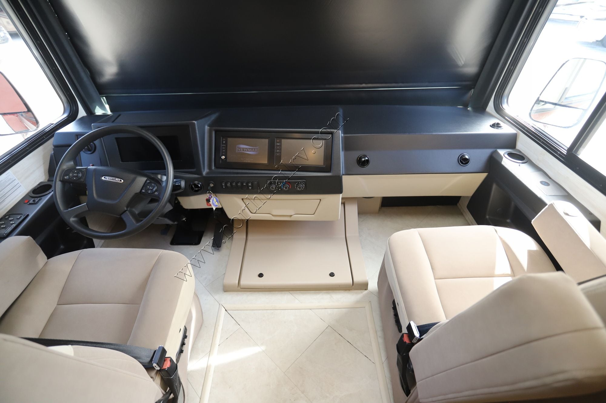 Used 2024 Newmar Canyon Star 3947 Class A  For Sale