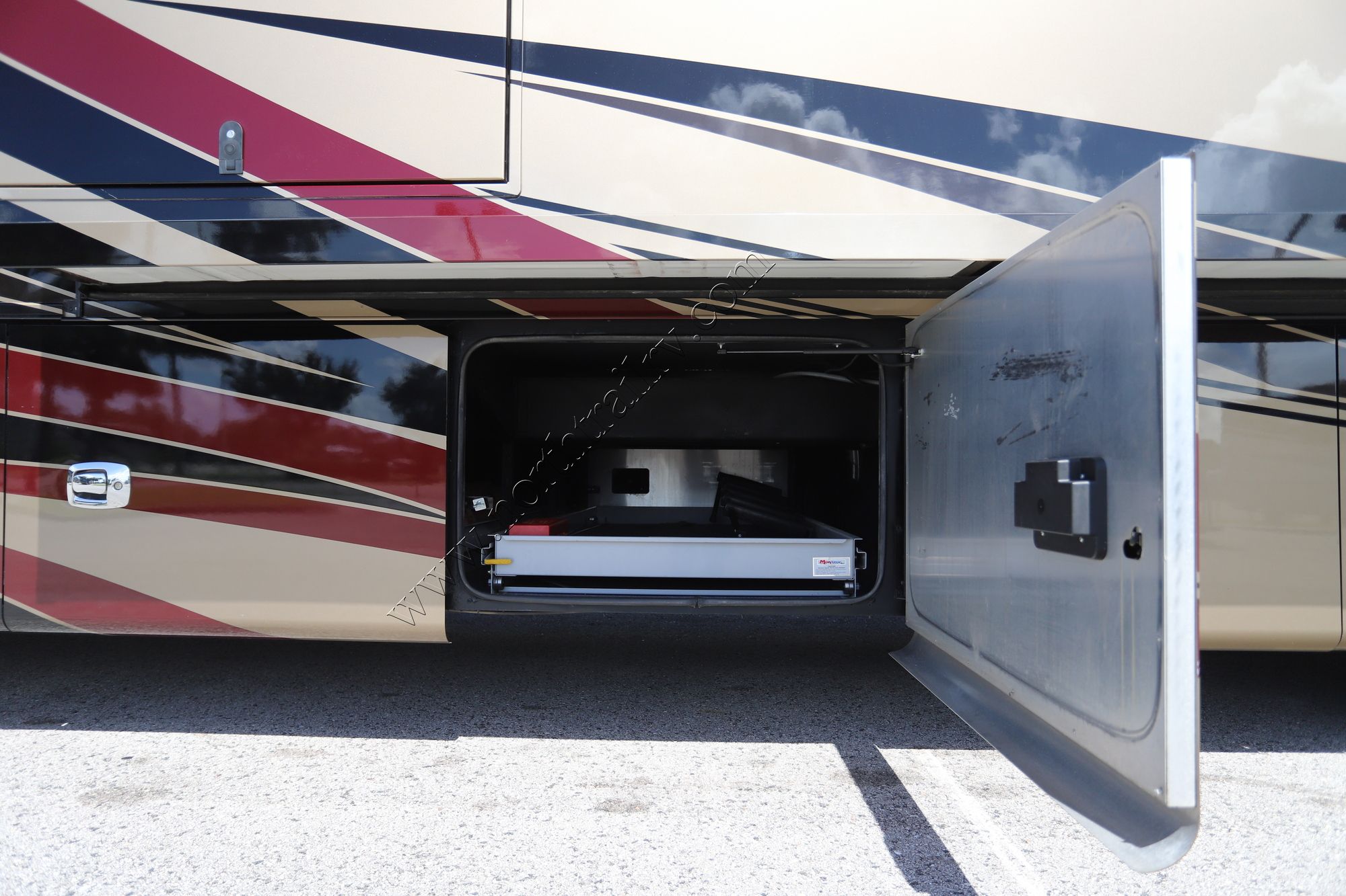 Used 2014 Tiffin Motor Homes Allegro Bus 40QBP Class A  For Sale