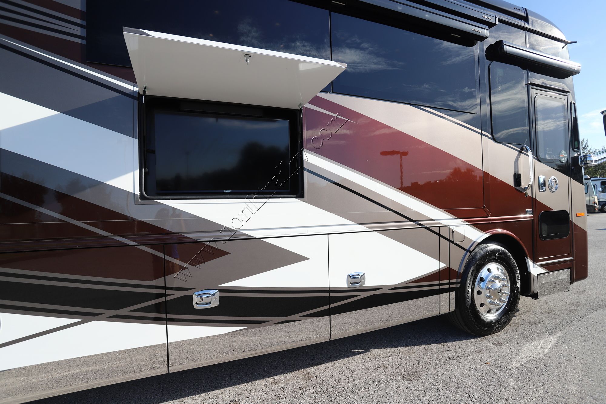 New 2026 Tiffin Motor Homes Allegro Bus 40IP Class A  For Sale
