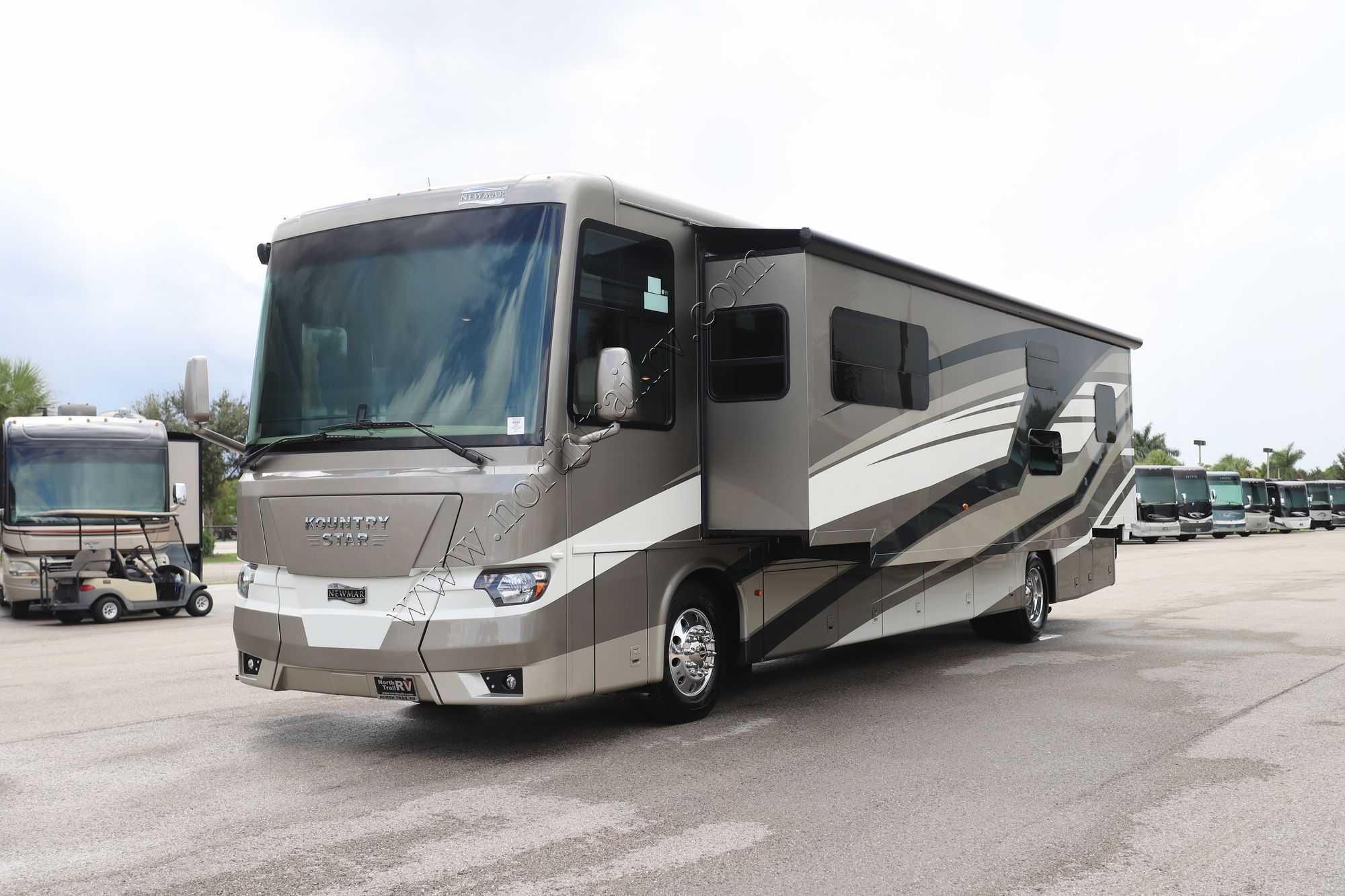 Used 2024 Newmar Kountry Star 4070 Class A  For Sale