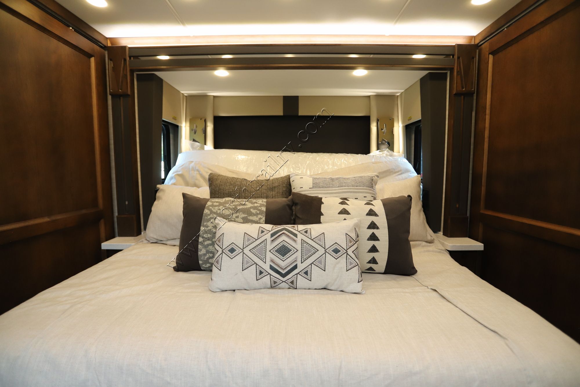 New 2026 Tiffin Motor Homes Allegro Bus 40IP Class A  For Sale