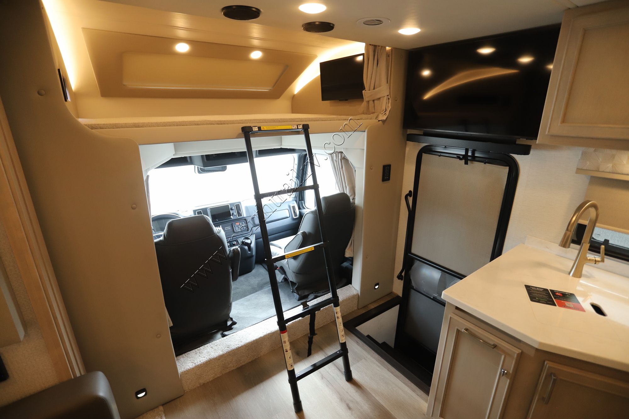New 2026 Renegade Rv Verona 40VBH Super C  For Sale