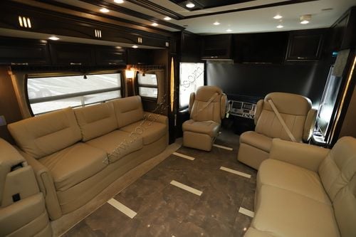 2014 Newmar Mountain Aire 4369