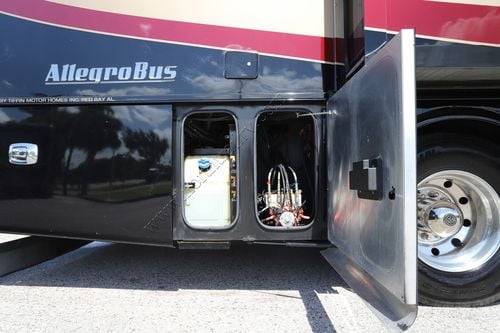 2014 Tiffin Motor Homes Allegro Bus 40QBP