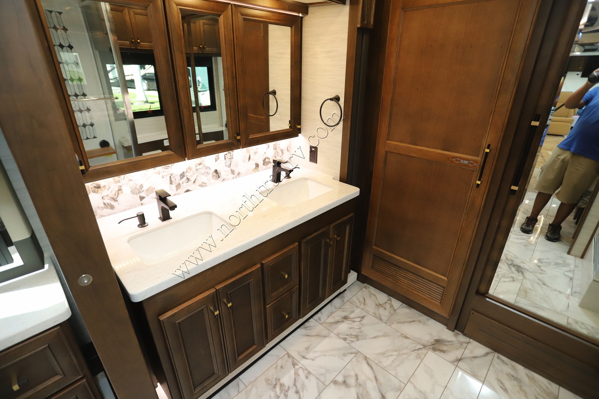 New 2026 Tiffin Motor Homes Allegro Bus 40IP Class A  For Sale