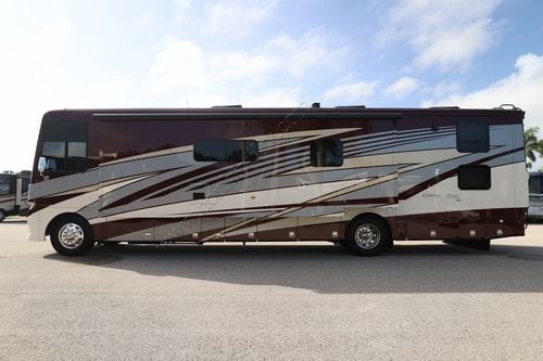 2024 Newmar Canyon Star 3947
