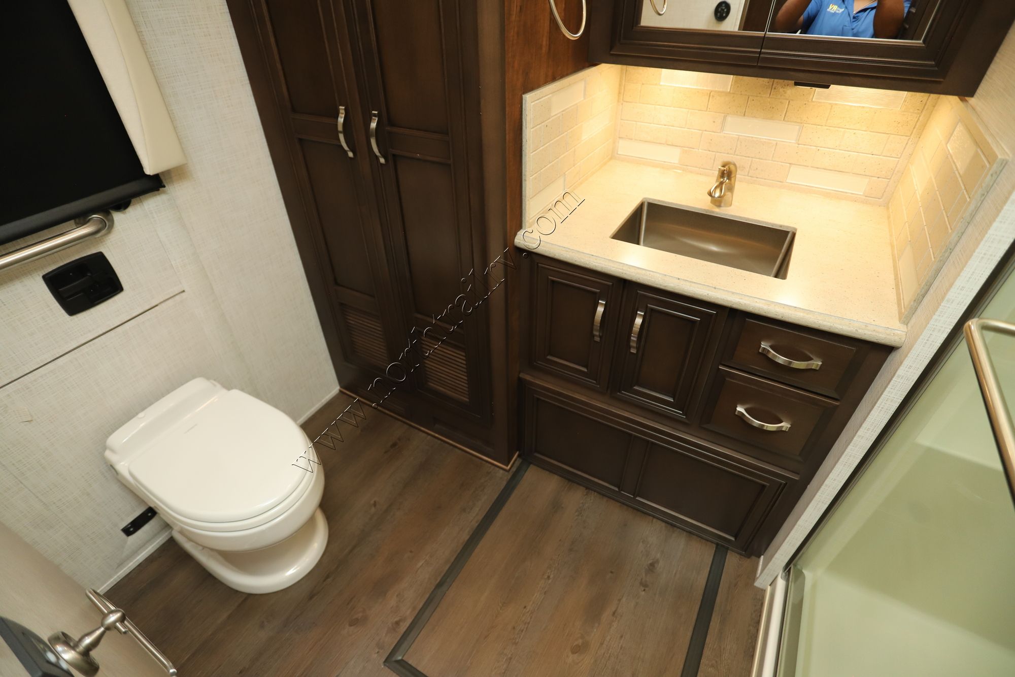 Used 2024 Newmar Kountry Star 4070 Class A  For Sale