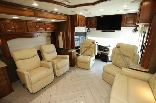 2014 Tiffin Motor Homes Allegro Bus 40QBP