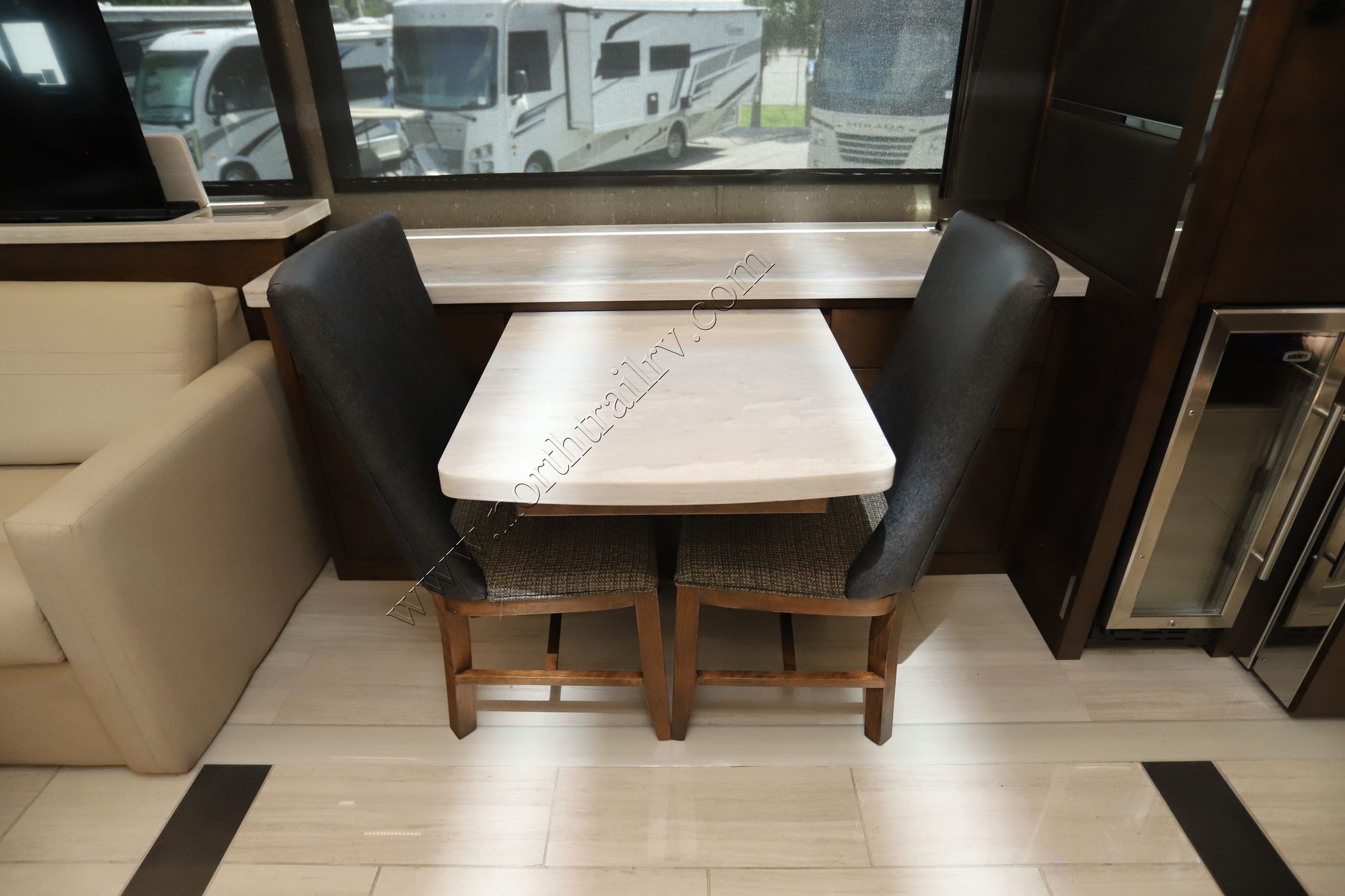 New 2026 Tiffin Motor Homes Zephyr 45PZ Class A  For Sale