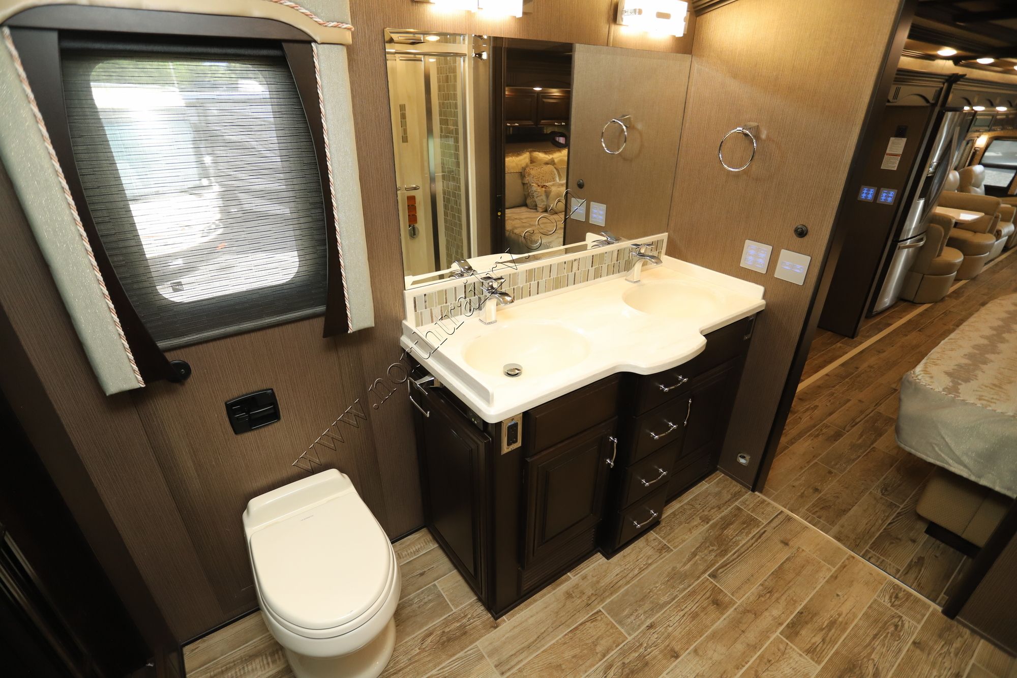 Used 2017 Newmar Mountain Aire 4553 Class A  For Sale