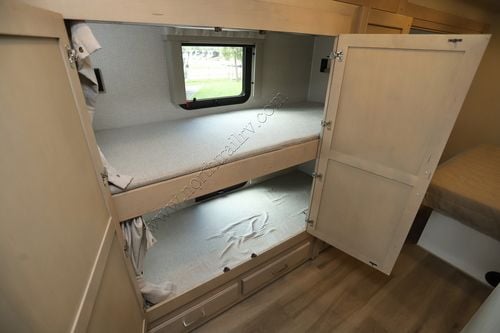 2026 Renegade Rv Verona 40VBH