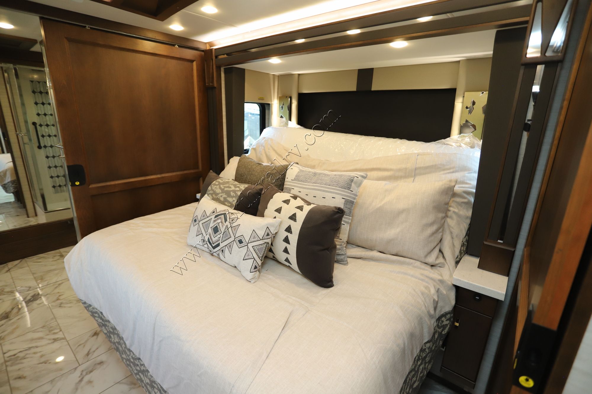 New 2026 Tiffin Motor Homes Allegro Bus 40IP Class A  For Sale