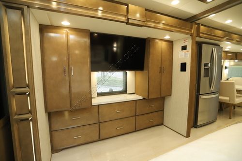 2026 Newmar Mountain Aire 4118 Class A