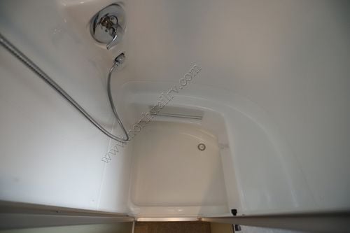 2026 Airstream Flying Cloud 23FB Travel Trailer