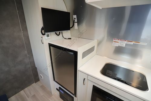 2026 Airstream Bambi 22FB Travel Trailer