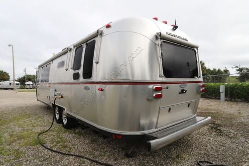 2016 Airstream Flying Cloud FLYING CLOUD 30
