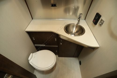 2021 Airstream Globetrotter 25FB