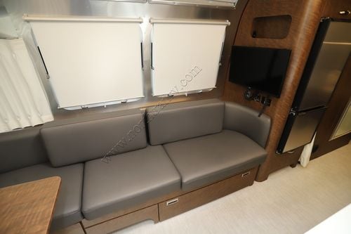 2021 Airstream Globetrotter 25FB